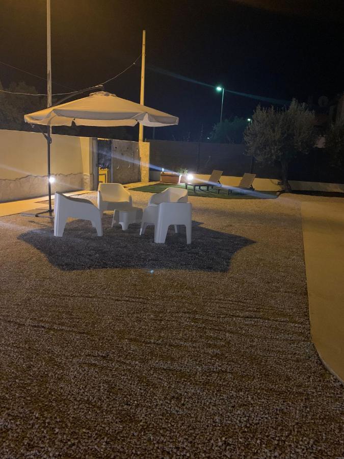 Villaluciana سولاناس المظهر الخارجي الصورة